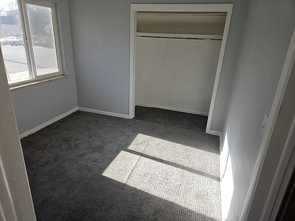 4th image of 345 W Yale Ave