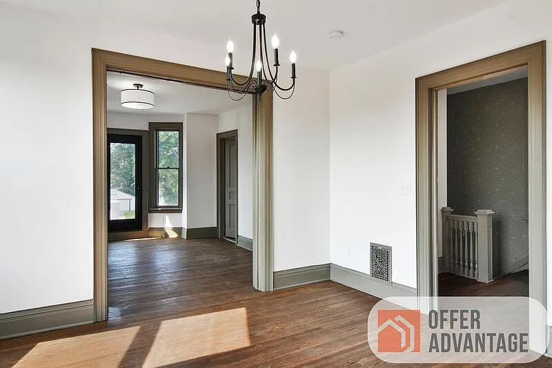 3 bed, 1.0 bath, 1296 sqft, $1,650 — Photo 4