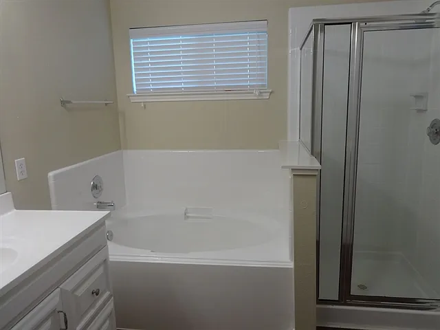 5211 Sherilynn Dr — Photo 6