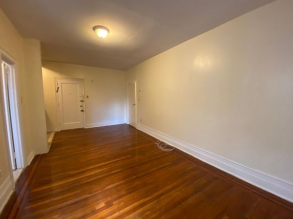 4th image of 2801 Kennedy Blvd APT D25