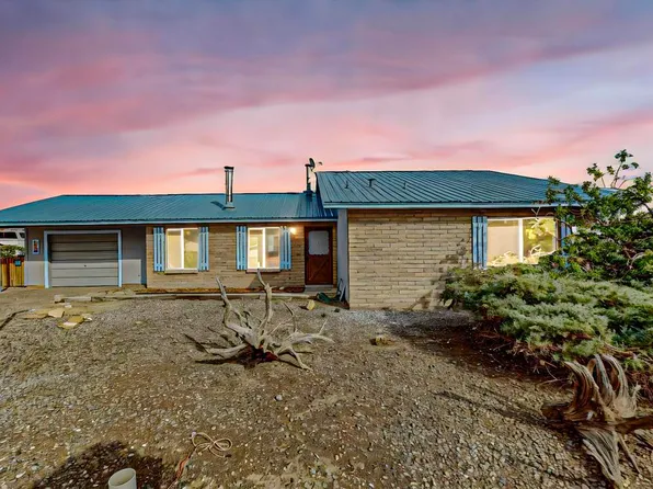1600 Brenda Rd SE, Rio Rancho, NM 87124
