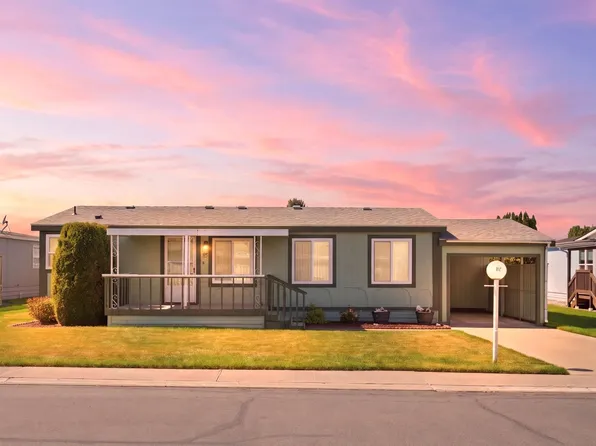 312 S Columbia Center Blvd Unit 97, Kennewick, WA 99336