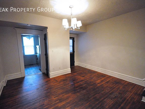 4th image of 202 E 9th Ave