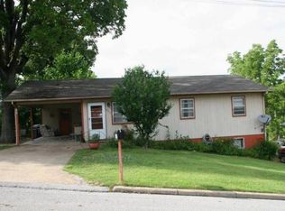 807 E Watkins Ave, Harrison, AR 72601