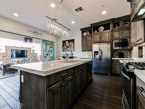 5th image of 10344 Addie De Mar Ln