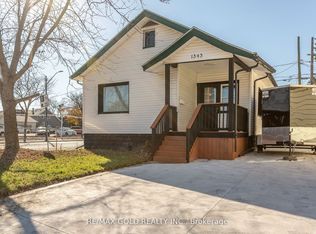 1343 Lillian Ave N, Windsor, ON N8X 4A4