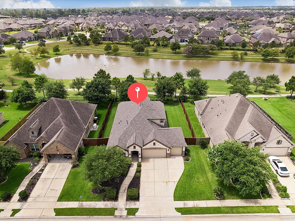 1st image of 2204 Meadow Wind Dr