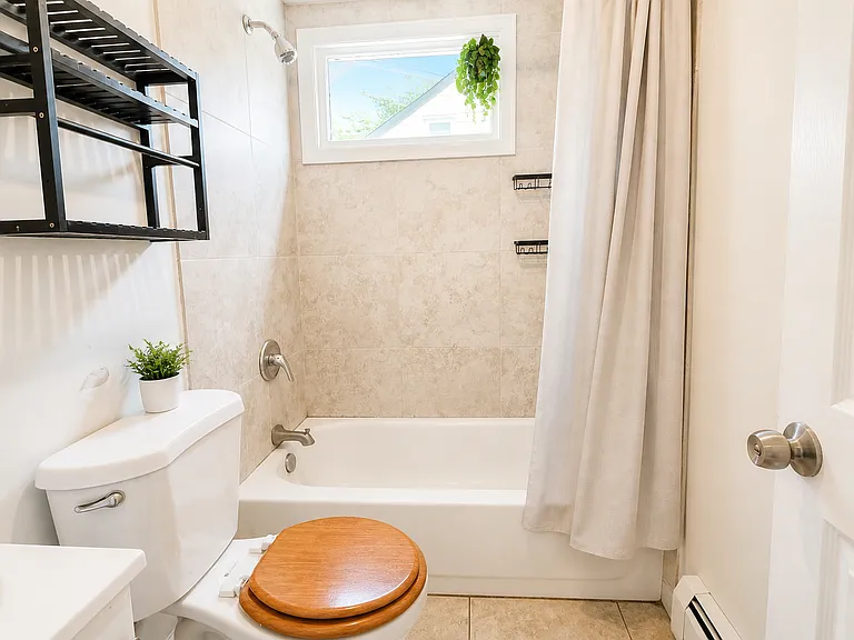 20 Amity St #2A — Photo 4