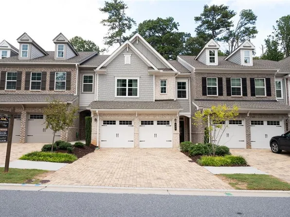 440 Duval Dr, Alpharetta, GA 30009