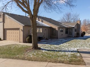 71 Conner Cir SW, Rochester, MN 55902
