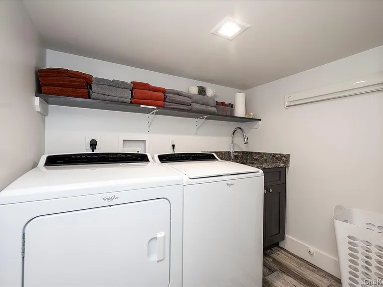 47 E Penn St — Photo 30
