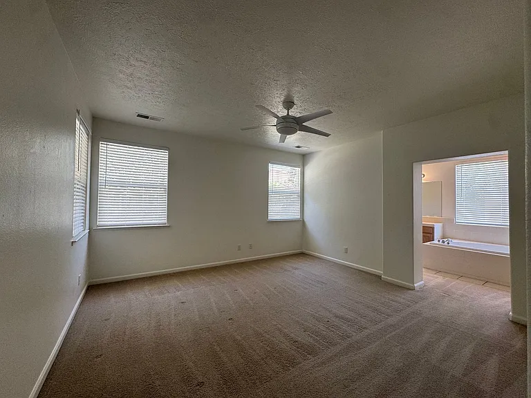 5781 E Kaviland Ave — Photo 14