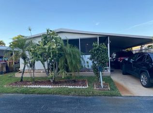 1815 Valencia Dr, Deerfield Beach, FL 33442