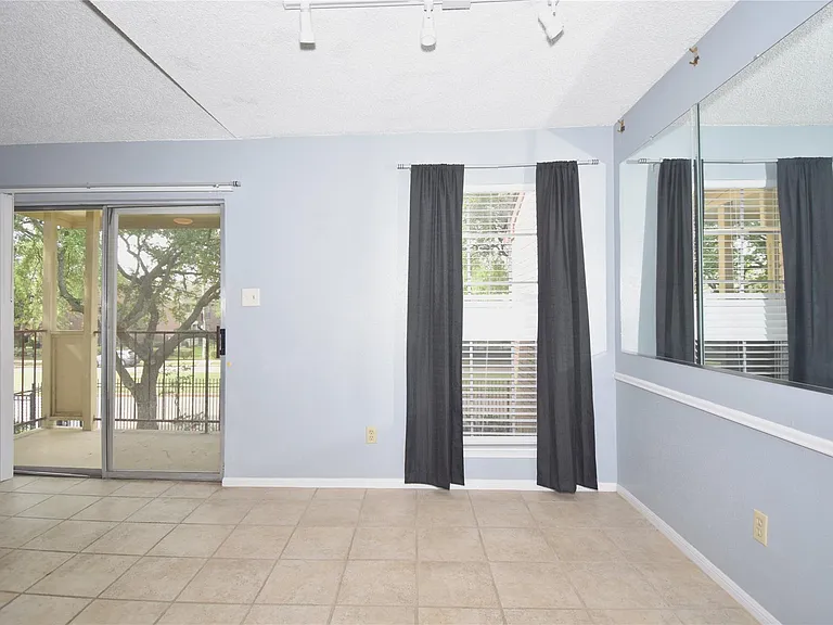 2120 El Paseo St #108 — Photo 12