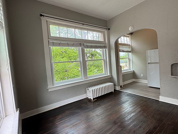 5th image of 155 W Mountain Ave #161-7