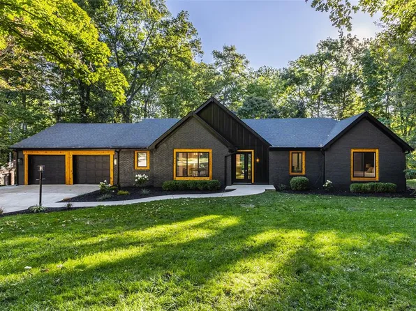 6093 Tremont Blvd, Bargersville, IN 46106