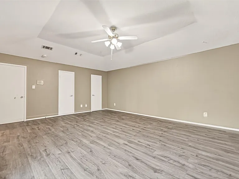 13702 Ella Lee Ln — Photo 37