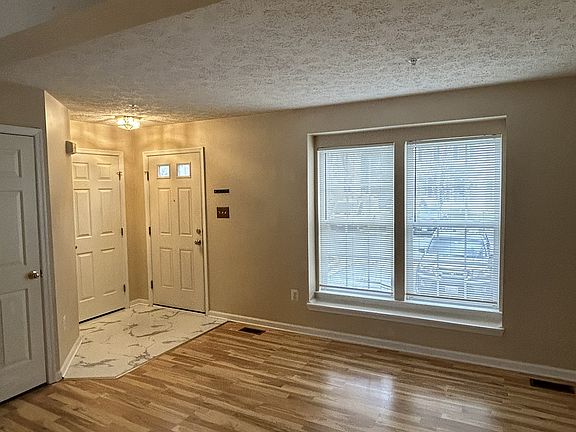 LivingRoomEntrance