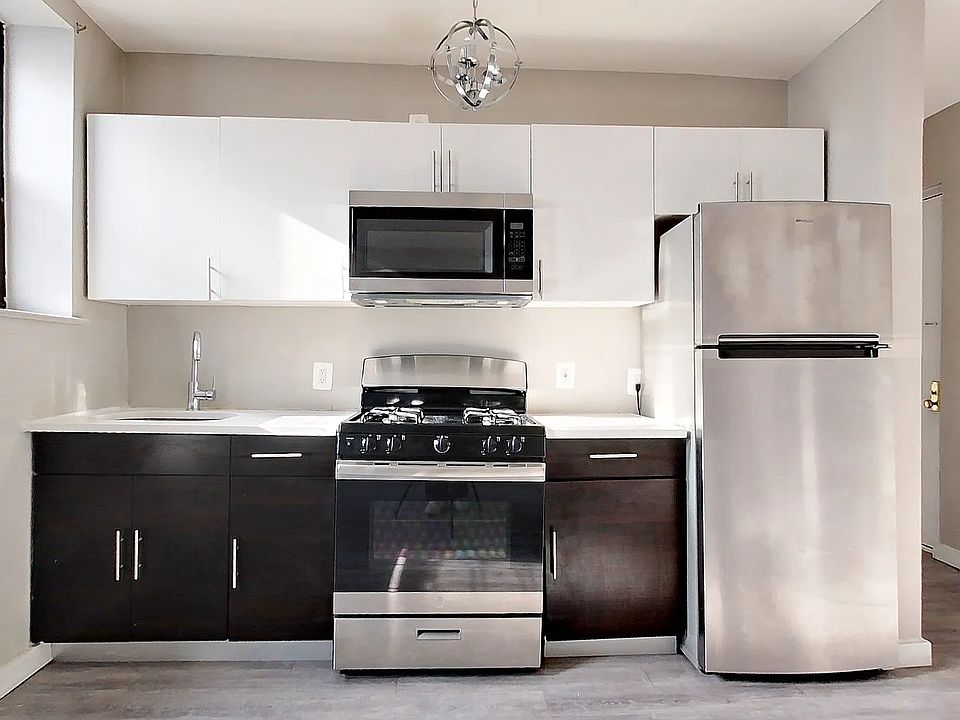 1st image of 1540 Sterling Pl #26