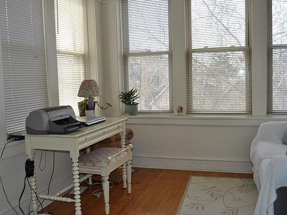 den/sunroom