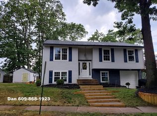 201 Dorset Ct, Williamstown, NJ 08094