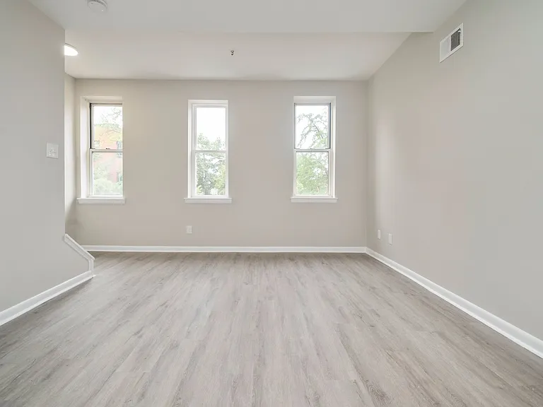610 N Arlington Ave #A — Photo 28