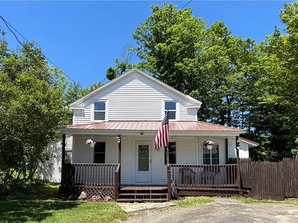 45 Main St, East Worcester, NY 12064