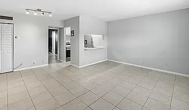 1 bed, 587 sqft, $1,750 — Photo 3