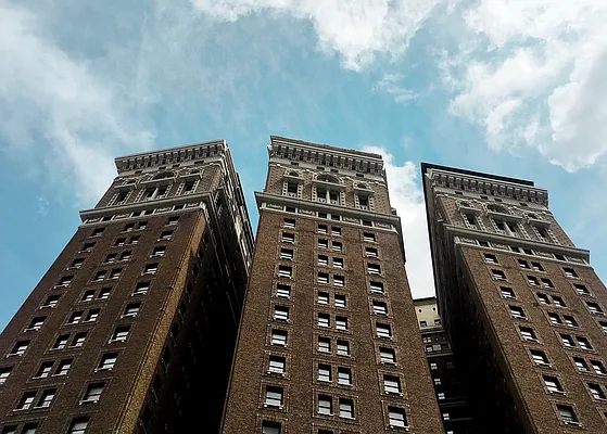 Rented by Herald Towers LLC | media 24