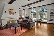 1st image of 4204 11th Ave NE #10