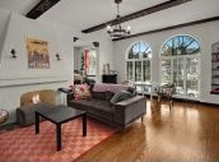4204 11th Ave NE #10, Seattle, WA 98105