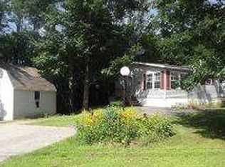74 Spruce Dr, Farmington, NH 03835