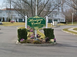 6 Horizon Ct, Huntington, NY 11743