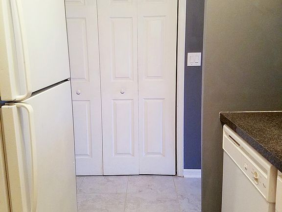 5th image of 1870 Tall Oaks Dr #31