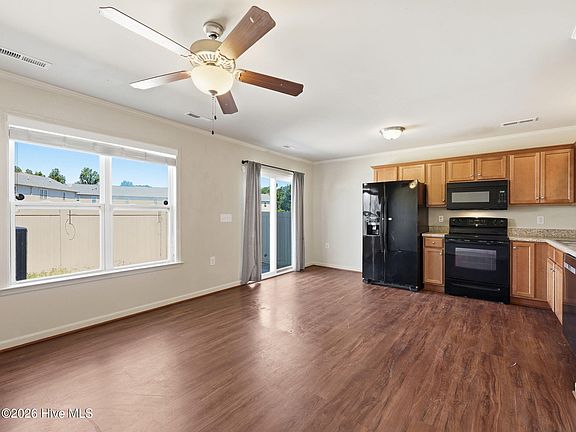 5th image of 211 Boyington Place Road