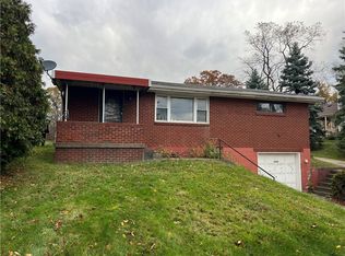 2037 McKees Rocks Rd, Mc Kees Rocks, PA 15136
