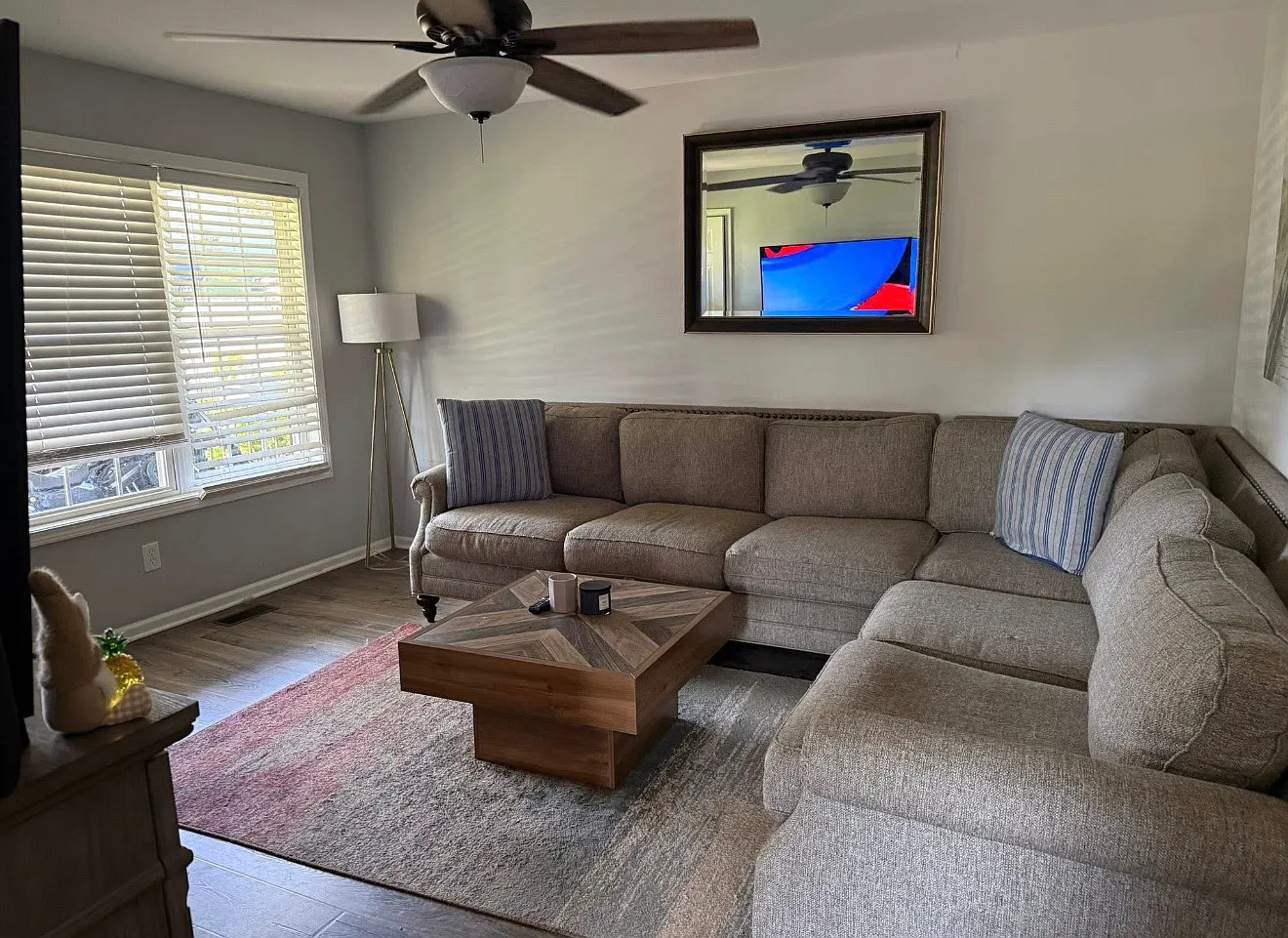 3 bed, 1008 sqft, $2,150 — Photo 4