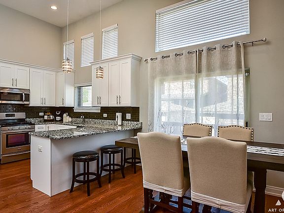 4th image of 6451 S New England Ave #5