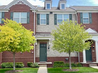 28000 Hopkins Dr #29, Novi, MI 48377