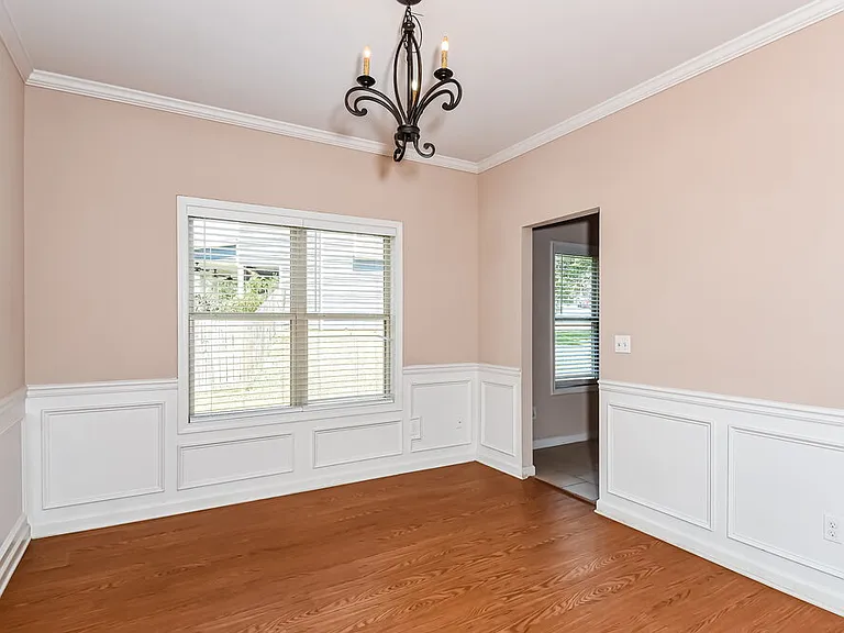 16 Rosen St NW — Photo 7
