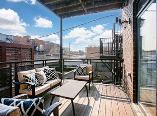 1509 W Walton St #2, Chicago, IL 60642