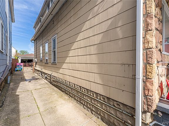 4th image of 60 Longnecker St