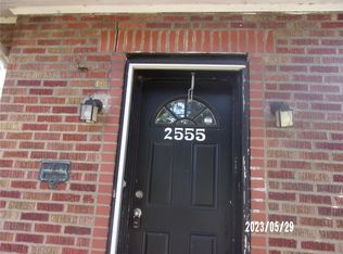 2555 Hord Ave, Saint Louis, MO 63136