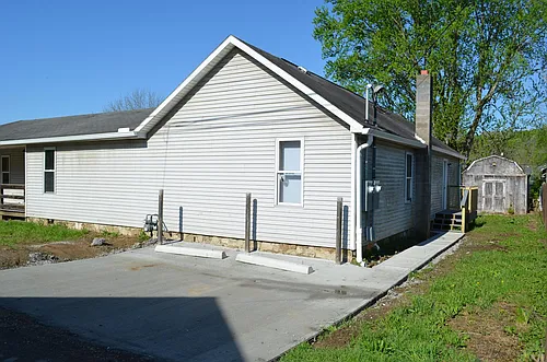 39 Monroe St #B Photo 1
