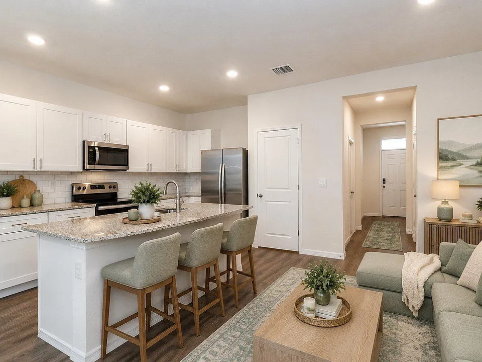 11882 Mountain Retreat Ln