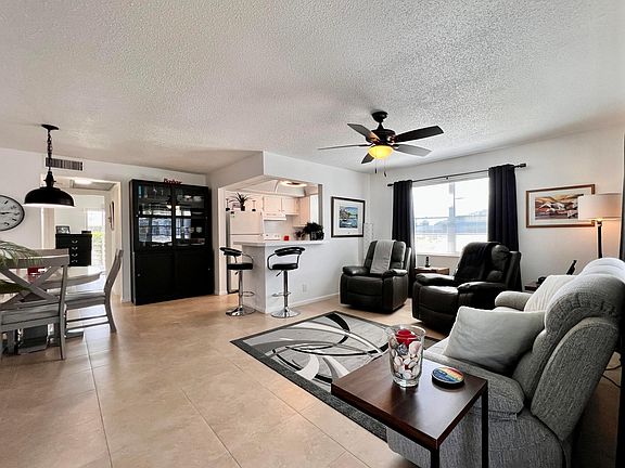4th image of 282 Camden L