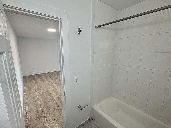 4th image of 100 Madeira Ave APT 6