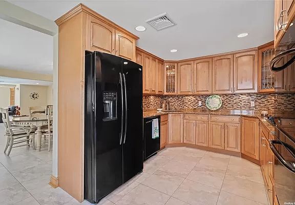2nd image of 10209 Lockwood Ct