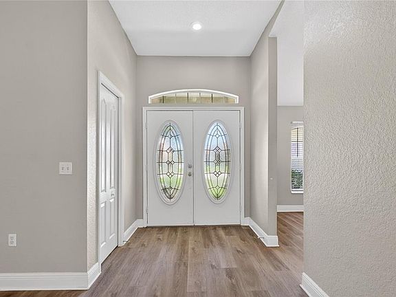 3rd image of 1611 TAYLOR BROOKE DRIVE