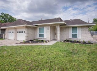 7102 Sawmill Trl, Houston, TX 77040